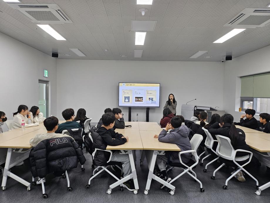 3.체험형 교육프로그램 운영모습1 이미지