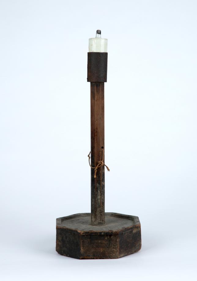 보물 윤봉길의사 유품 _ 등잔대 이미지