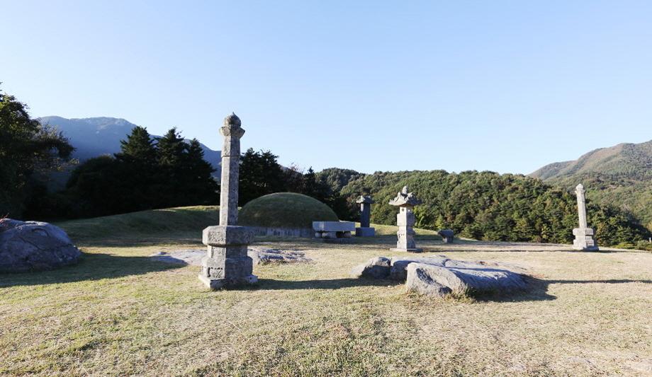 Tomb of Prince Namyeon 2