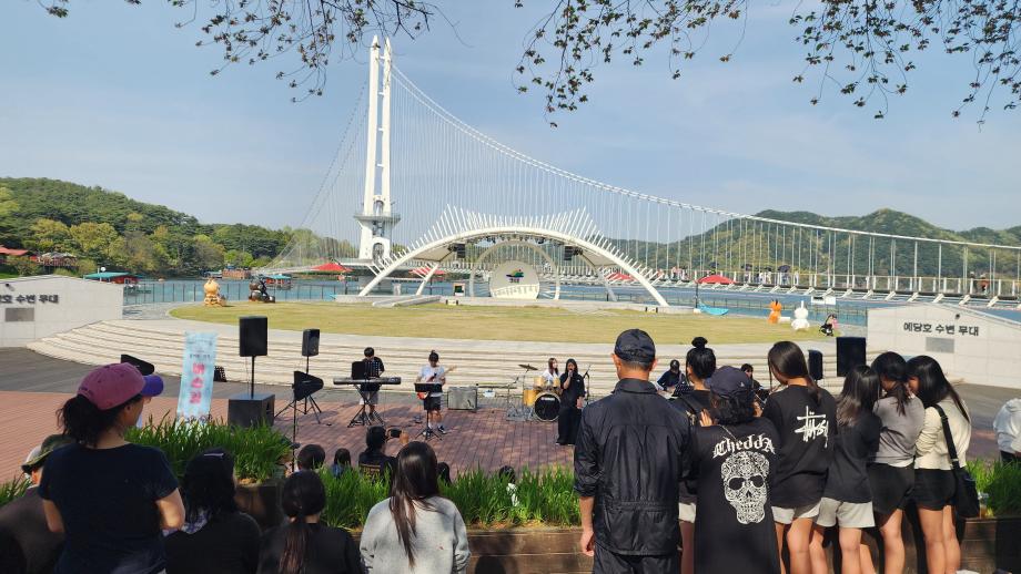 일상의 쉼표가 되는 순간 이미지